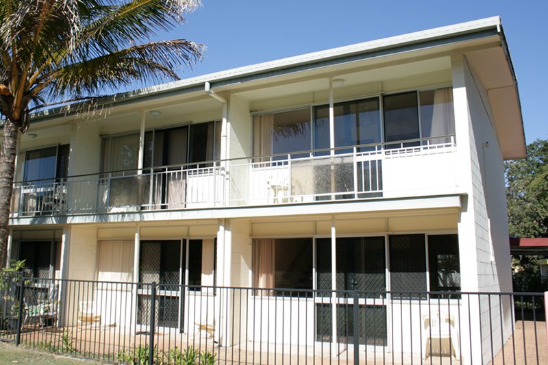 Fraser Island Tours Rainbow Beach Tours Pippies Beach House